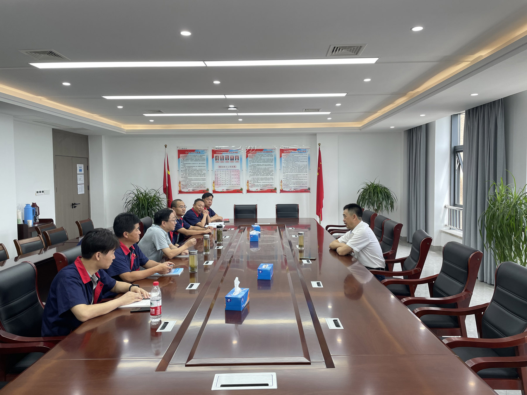 集团公司党委委员、总工程师周俊到公司调研