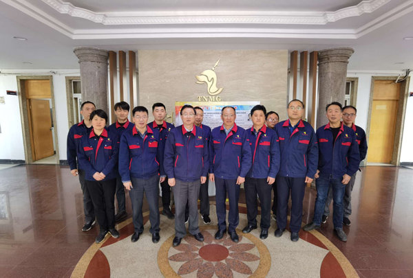 公司举行党建项目攻关行动承诺践诺仪式 公司举行党建项目攻关行动承诺践诺仪式