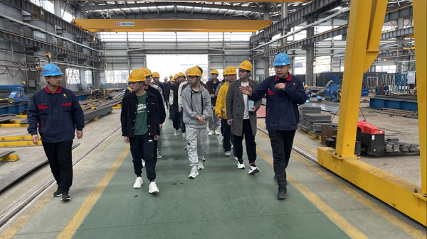 铜陵学院机械工程学院院长一行到公司参观交流 铜陵学院机械工程学院院长一行到公司参观交流